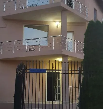 ゲストハウス Vila Gugi