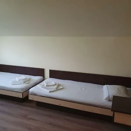 ゲストハウス Vila Gugi *